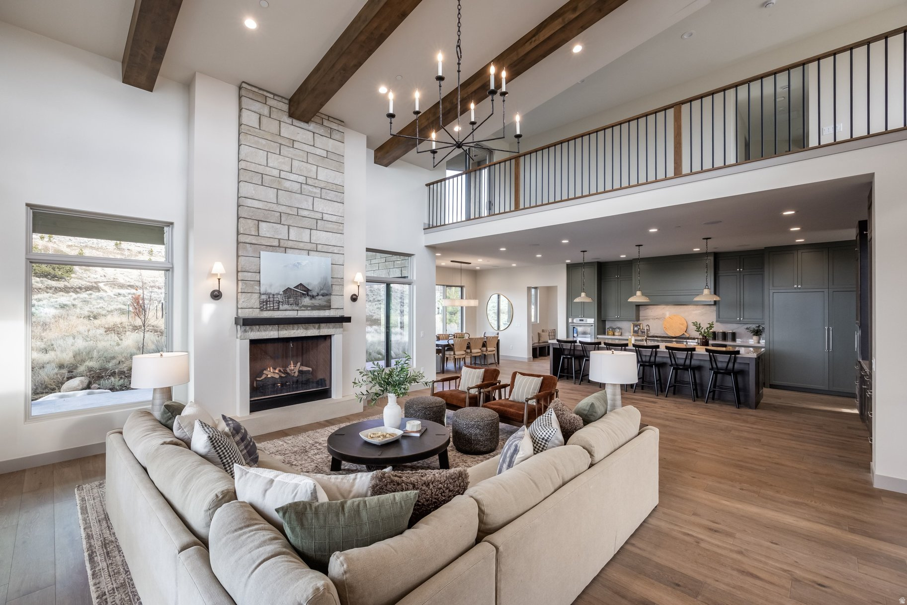 RED LEDGES - Residential