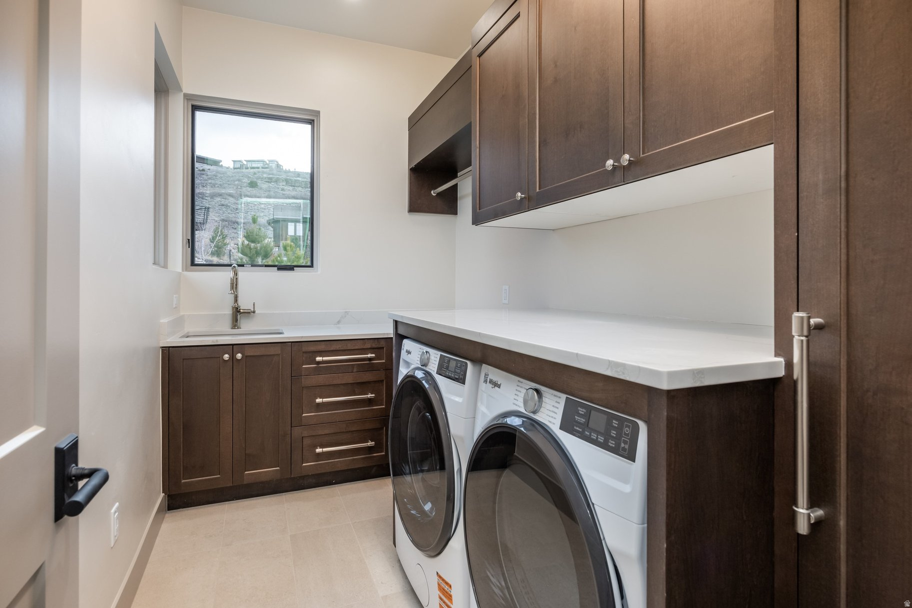 RED LEDGES - Residential