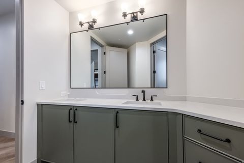 Tiny photo for 2065 E CHIMNEY ROCK CIR, Heber City, UT 84032 (MLS # 2140587)