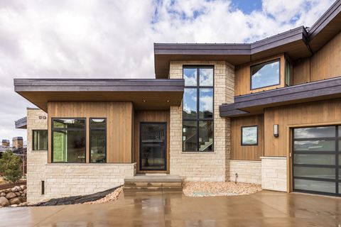 Tiny photo for 2065 E CHIMNEY ROCK CIR, Heber City, UT 84032 (MLS # 2140587)