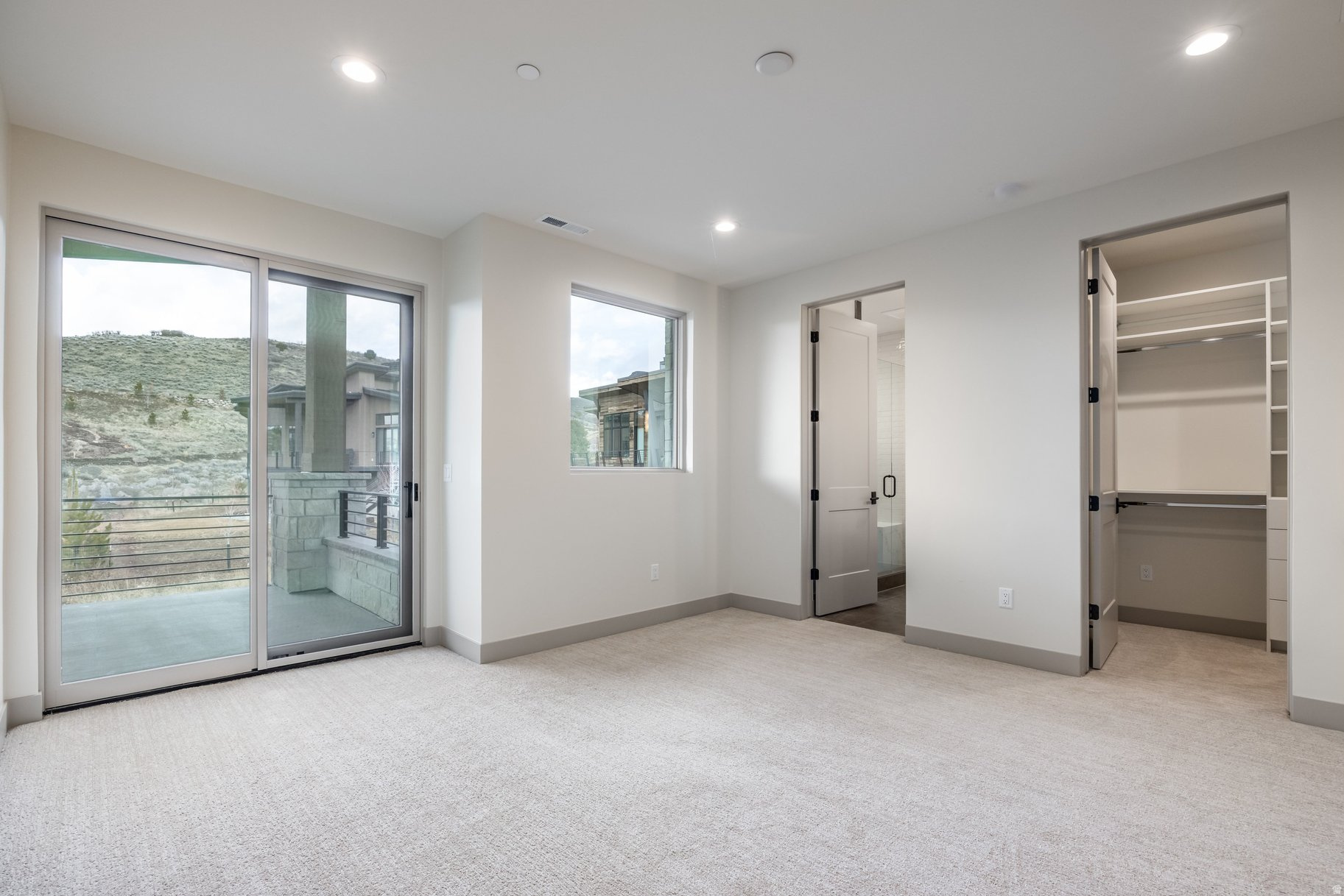 RED LEDGES - Residential