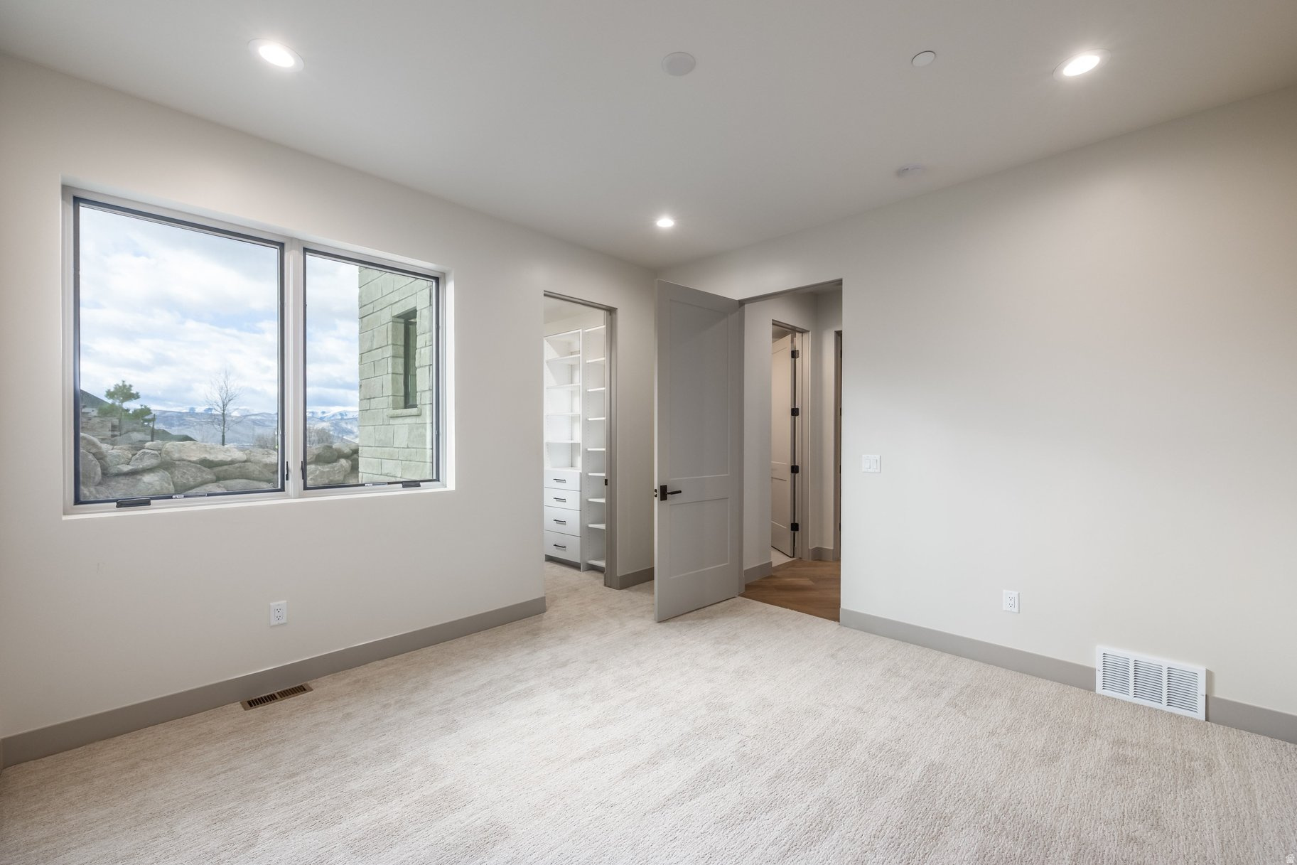 RED LEDGES - Residential