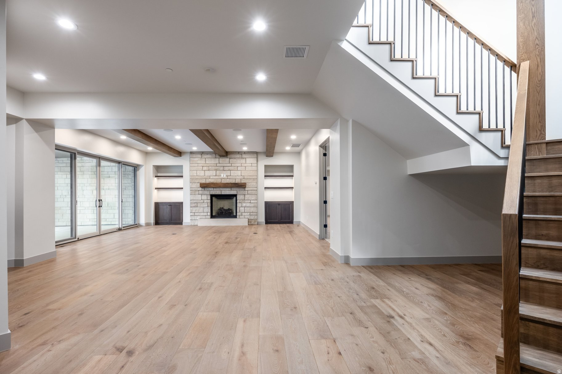 RED LEDGES - Residential