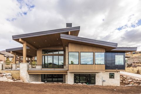 Tiny photo for 2065 E CHIMNEY ROCK CIR, Heber City, UT 84032 (MLS # 2140587)