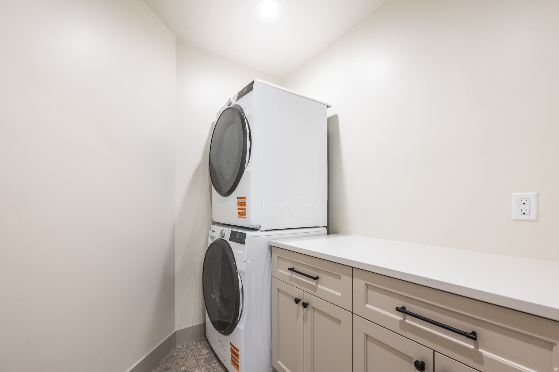 RED LEDGES - Residential