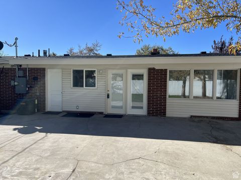 Tiny photo for 10433 S CARNATION DR, Sandy, UT 84094 (MLS # 2116805)