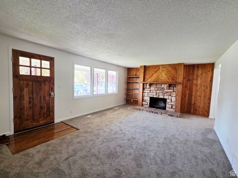 Tiny photo for 10433 S CARNATION DR, Sandy, UT 84094 (MLS # 2116805)