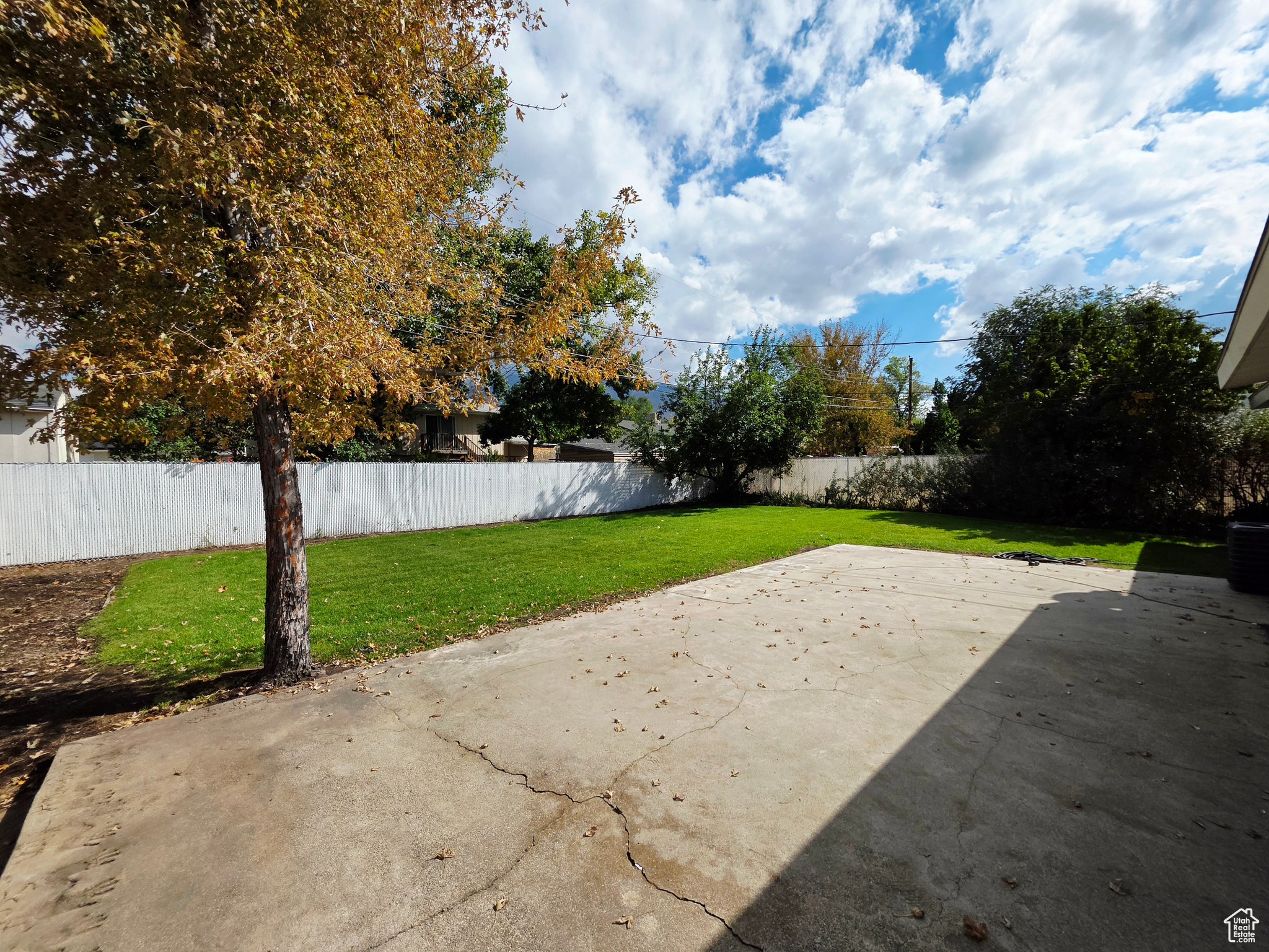 WHITE CITY - Residential