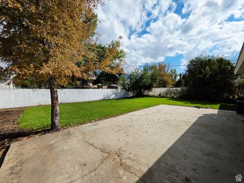 Tiny photo for 10433 S CARNATION DR, Sandy, UT 84094 (MLS # 2116805)