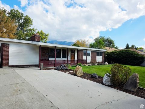 Tiny photo for 10433 S CARNATION DR, Sandy, UT 84094 (MLS # 2116805)