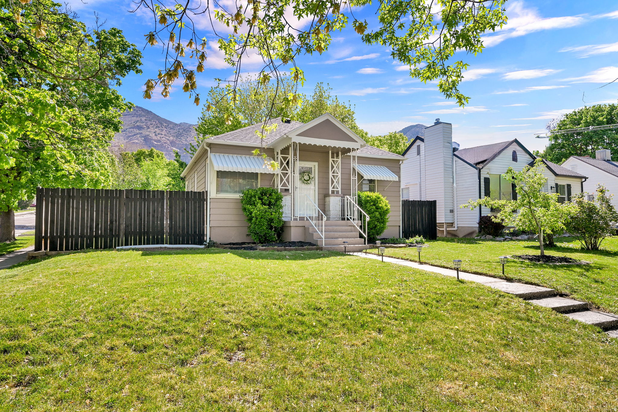 NOB HILL - Residential