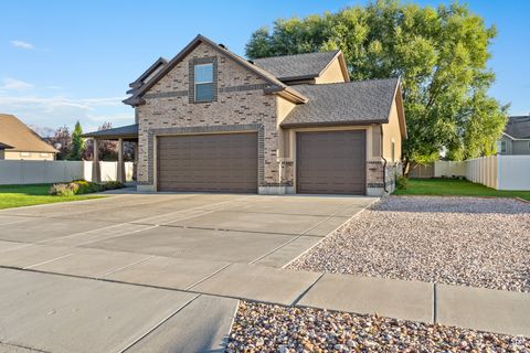 Tiny photo for 2801 W 2325 N, Plain City, UT 84404 (MLS # 2113280)