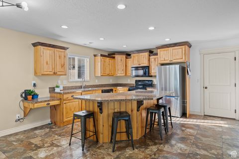Tiny photo for 2801 W 2325 N, Plain City, UT 84404 (MLS # 2113280)