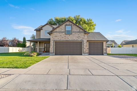 Tiny photo for 2801 W 2325 N, Plain City, UT 84404 (MLS # 2113280)