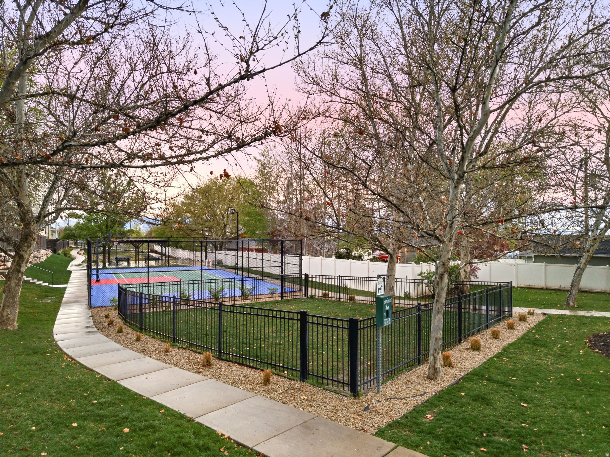 PARK LOFTS AT CITY - Residential