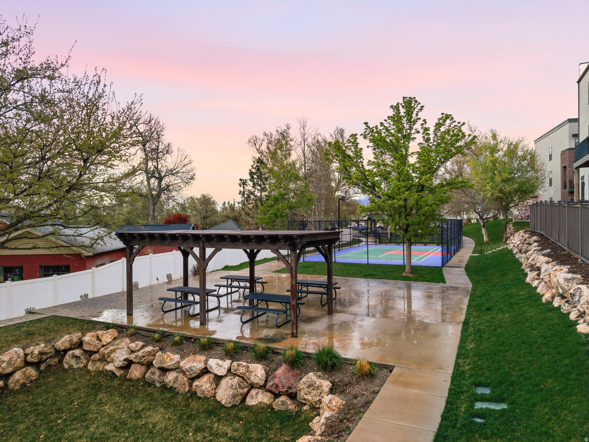 PARK LOFTS AT CITY - Residential