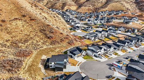 Tiny photo for 1878 W CHACO CIR, Lehi, UT 84048 (MLS # 2128990)