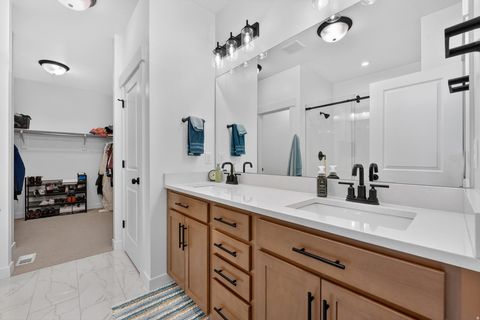 Tiny photo for 1878 W CHACO CIR, Lehi, UT 84048 (MLS # 2128990)