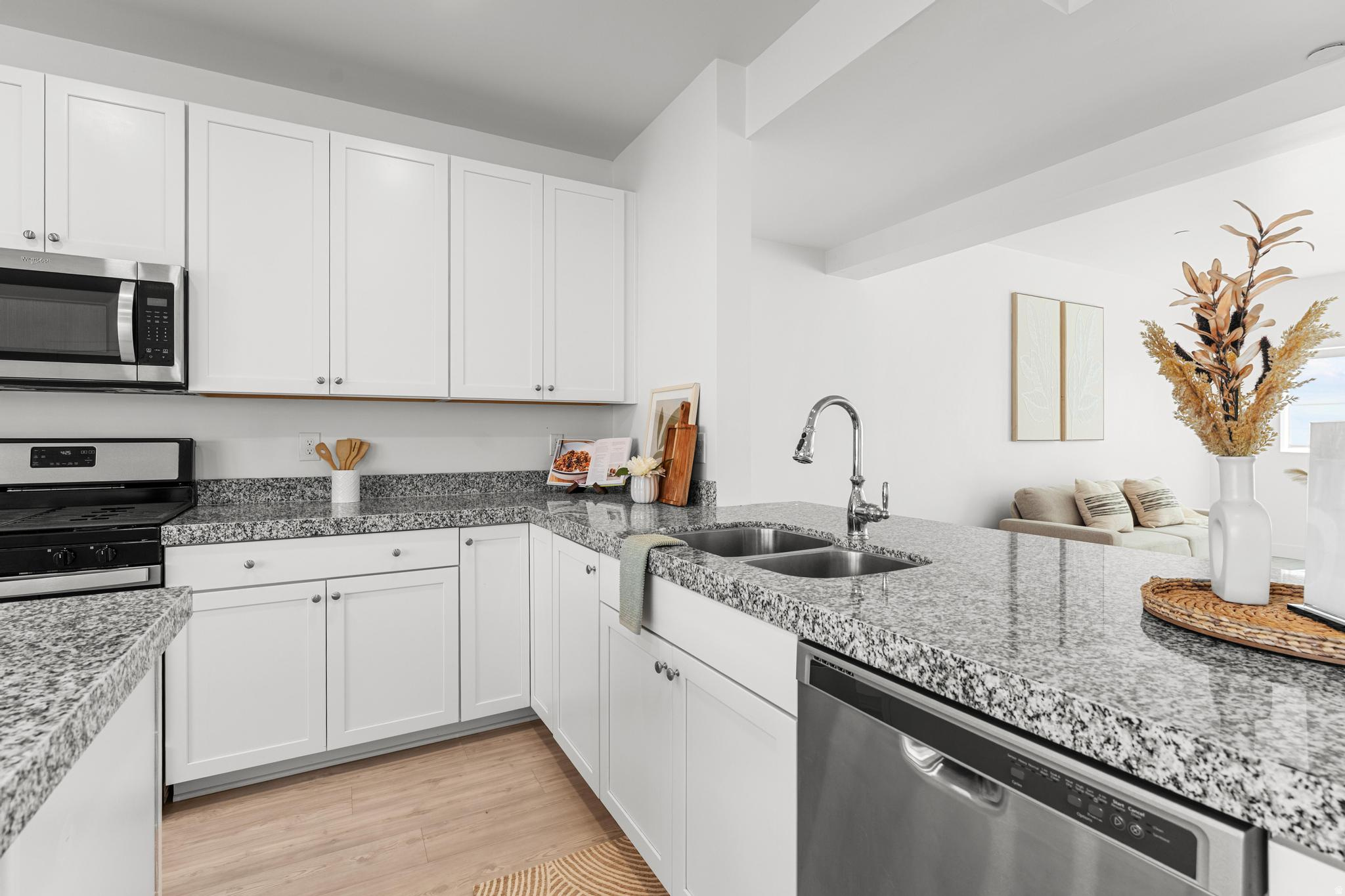 PRESTWICK ABERLOUR - Residential