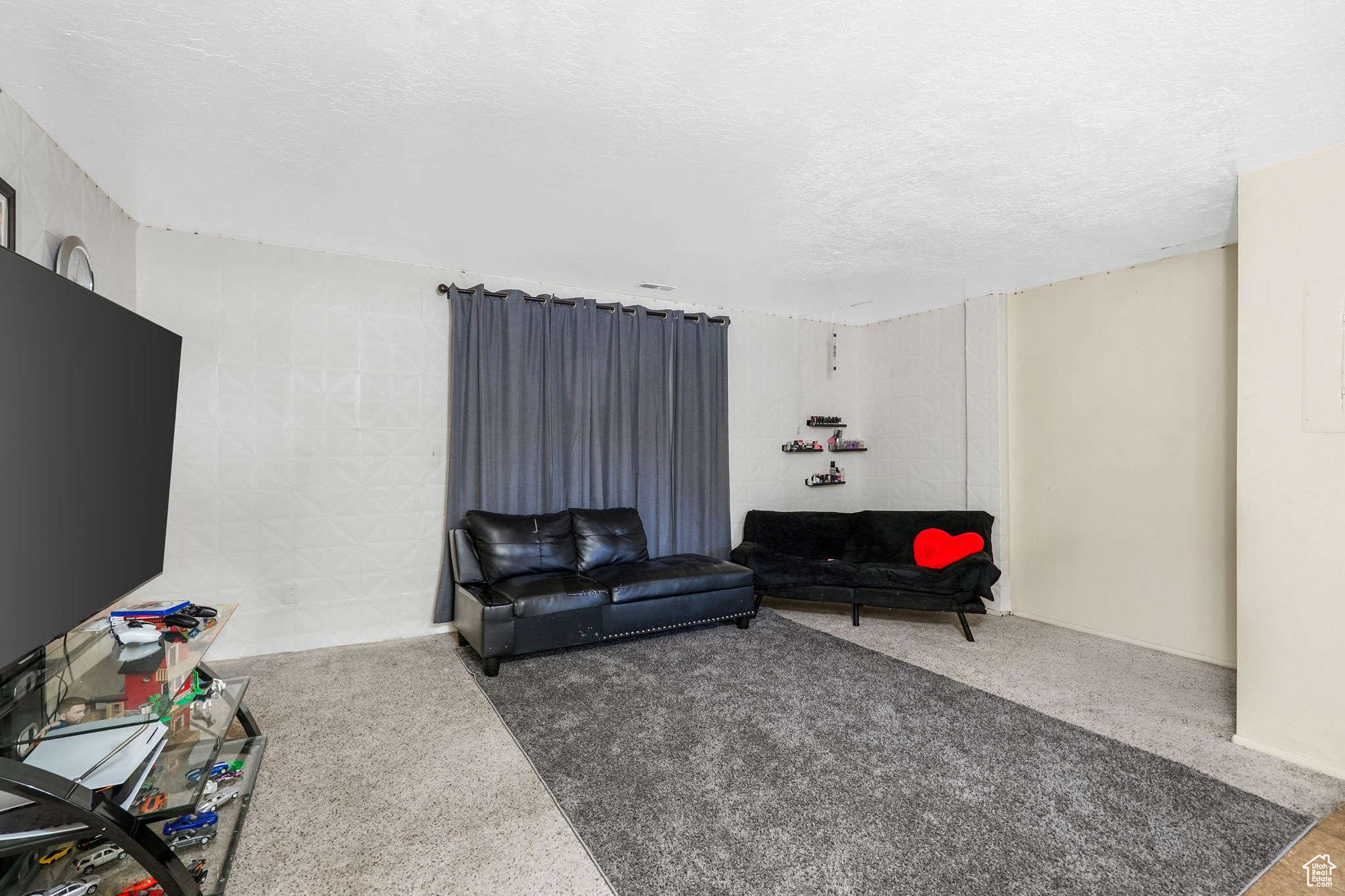 MILLCREEK MANOR - Residential