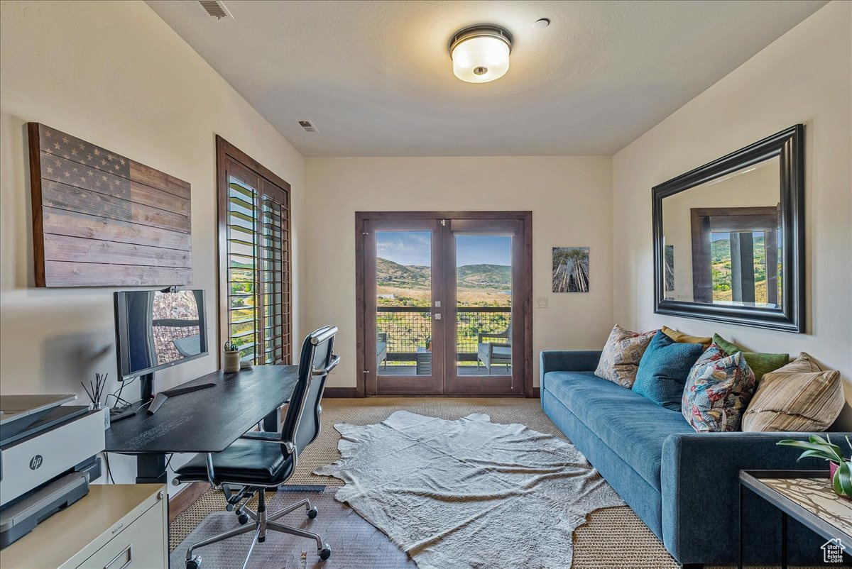 HAILSTONE AT STILLWATER - Residential