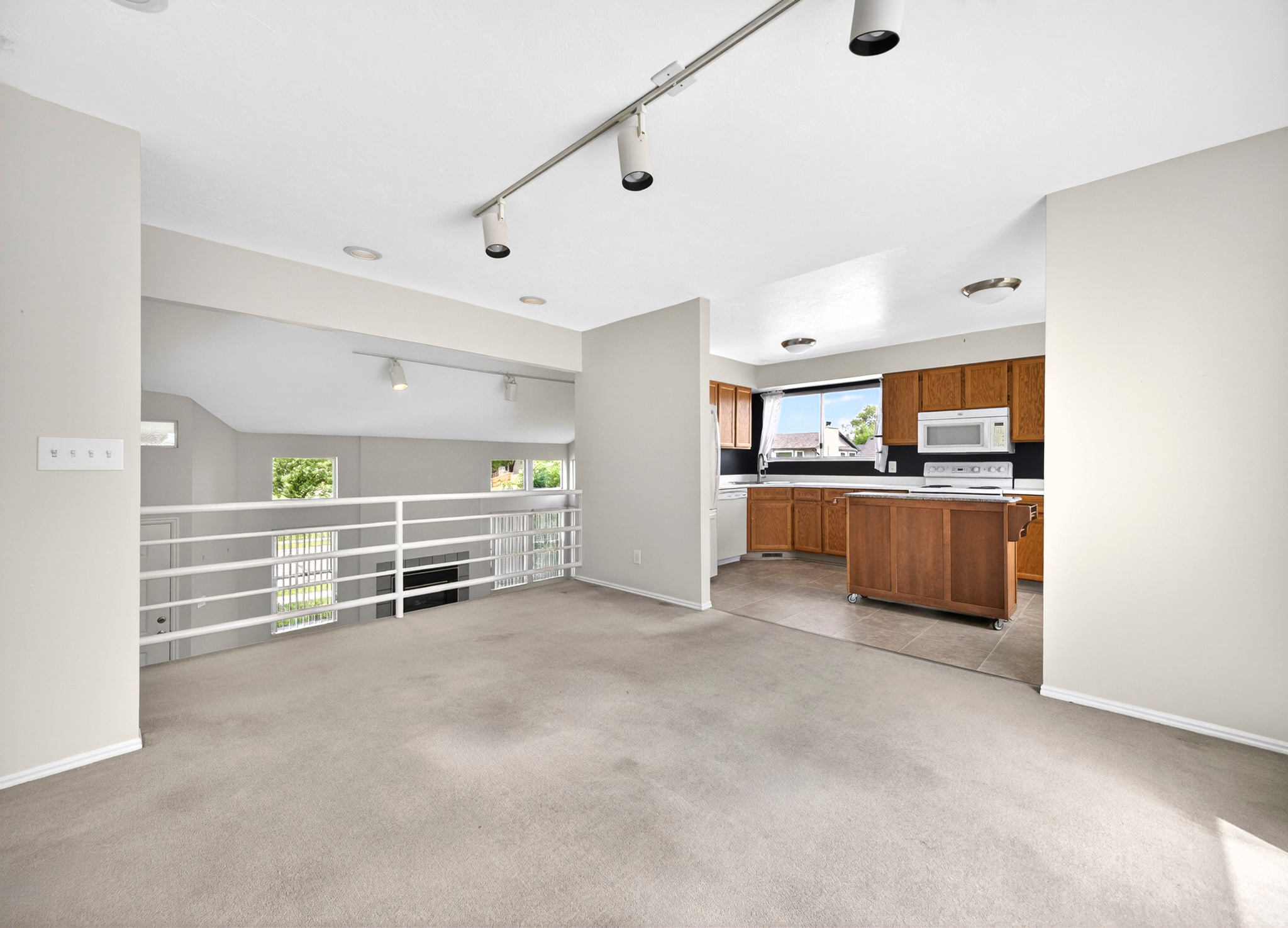 OQUIRRH SHADOWS - Residential