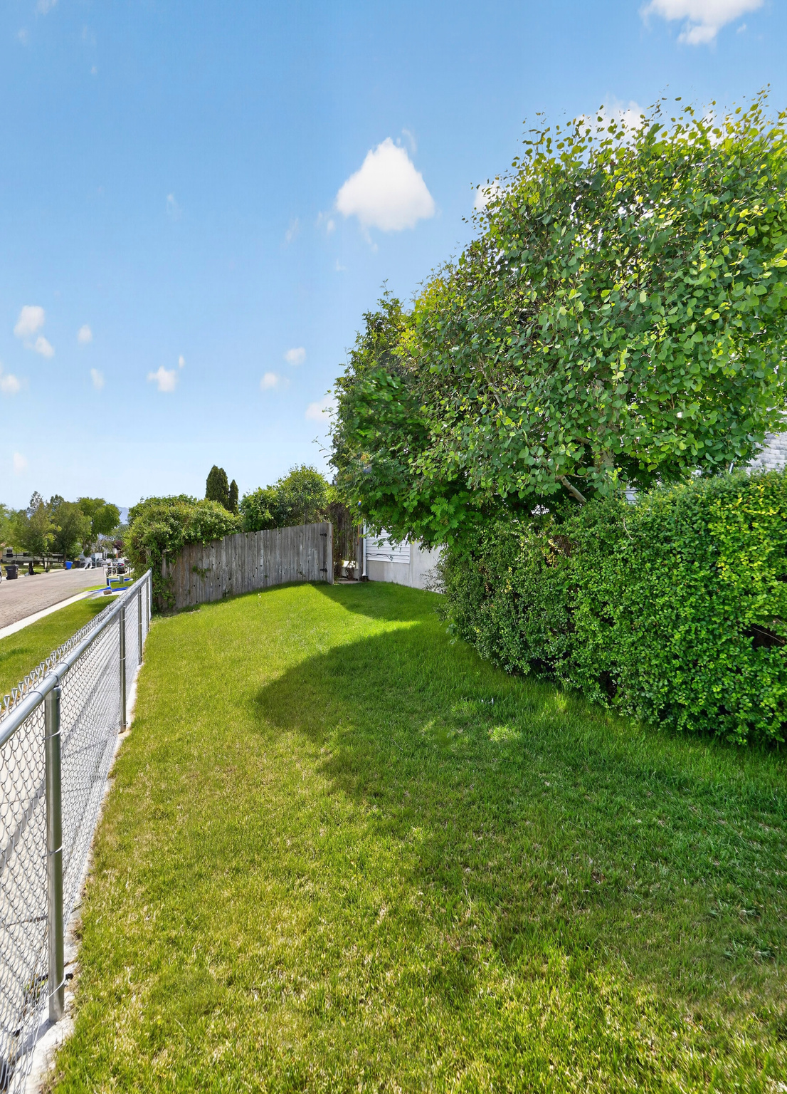 OQUIRRH SHADOWS - Residential