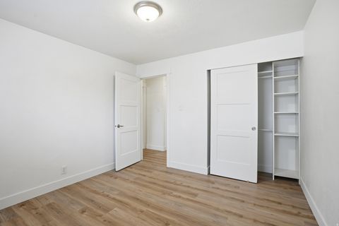 Tiny photo for 3510 S 300 E #E, South Salt Lake, UT 84115 (MLS # 2136801)