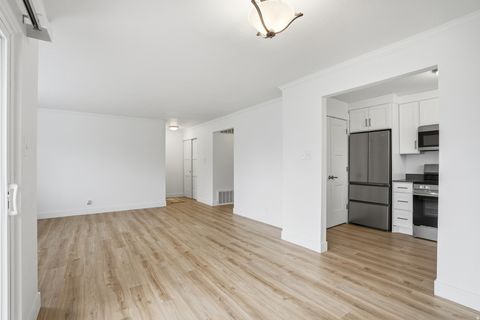 Tiny photo for 3510 S 300 E #E, South Salt Lake, UT 84115 (MLS # 2136801)