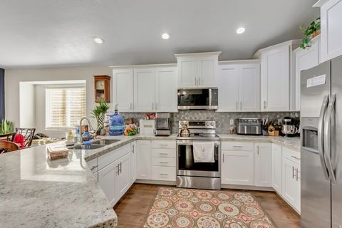 Tiny photo for 1105 S 1420 E, Provo, UT 84606 (MLS # 2147186)