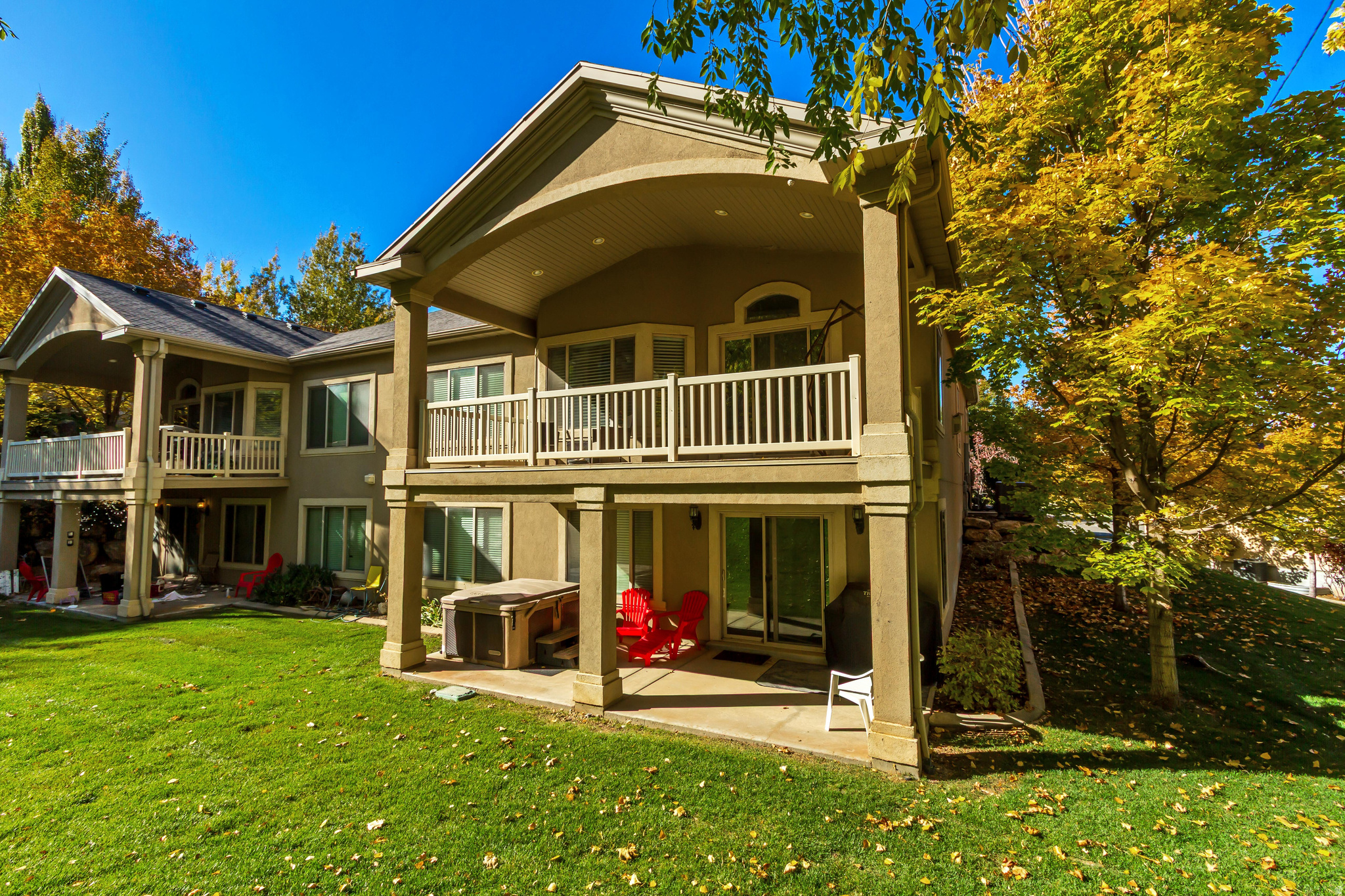 EDGEWOOD ESTATES - Residential Income