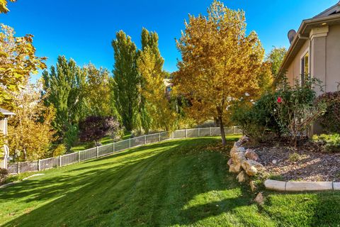 Tiny photo for 341 E EDGEMONT DR S, North Salt Lake, UT 84054 (MLS # 2129754)