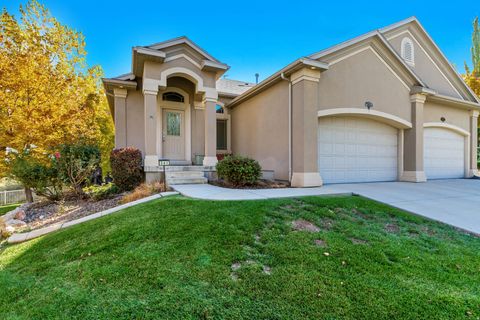 Tiny photo for 341 E EDGEMONT DR S, North Salt Lake, UT 84054 (MLS # 2129754)