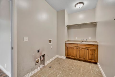 Tiny photo for 341 E EDGEMONT DR S, North Salt Lake, UT 84054 (MLS # 2129754)
