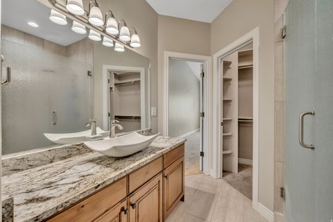 Tiny photo for 341 E EDGEMONT DR S, North Salt Lake, UT 84054 (MLS # 2129754)