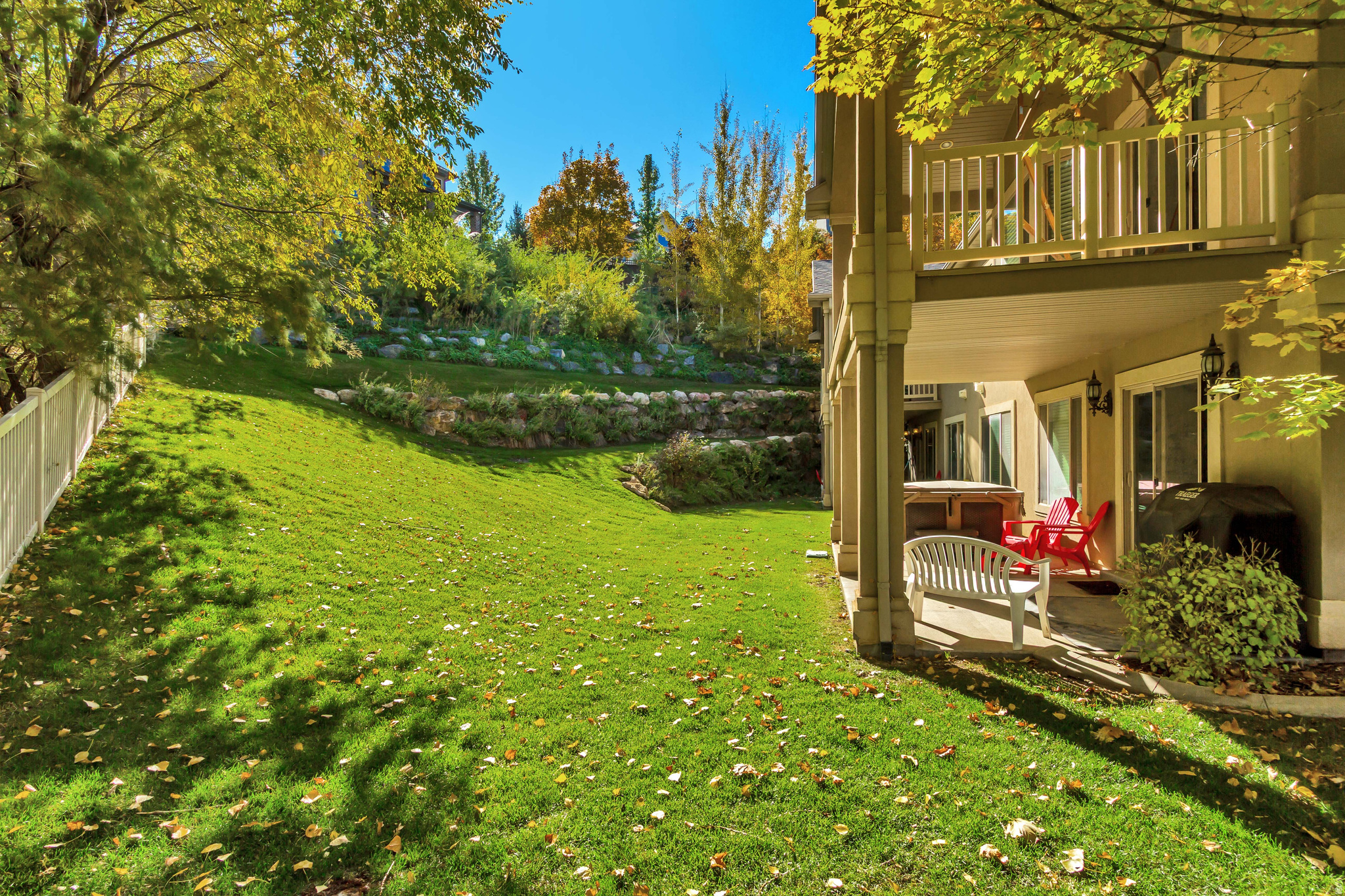 EDGEWOOD ESTATES - Residential Income