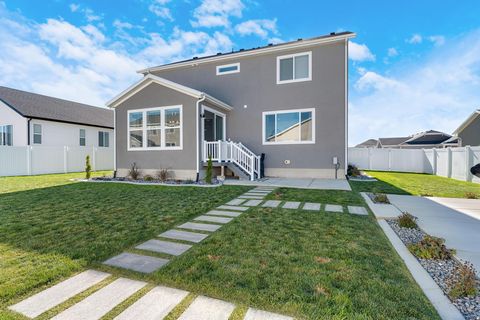 Tiny photo for 1077 E POSTMARK PL #319, Eagle Mountain, UT 84005 (MLS # 2152286)