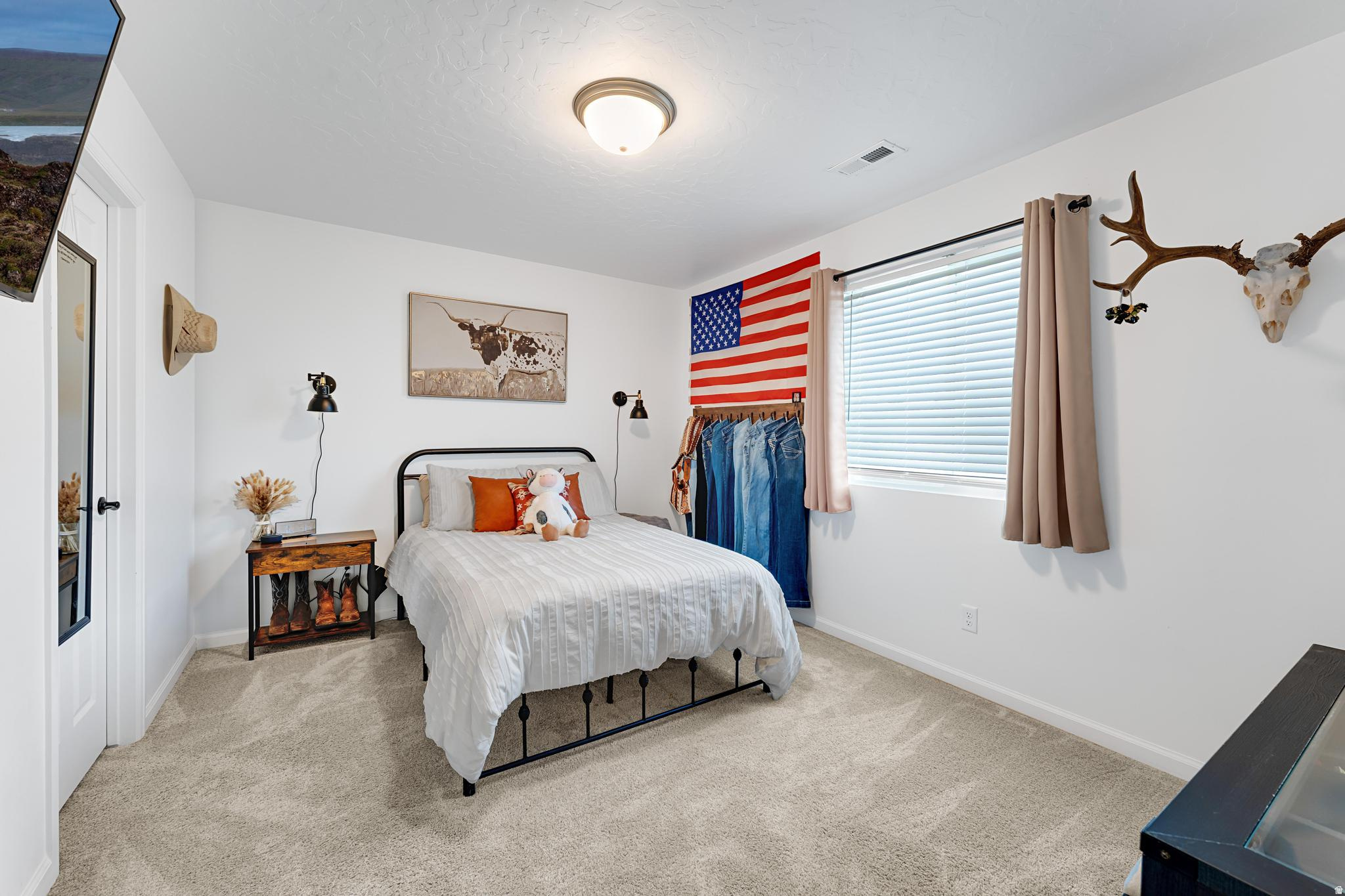 PONY EXPRESS ESTATES - Residential