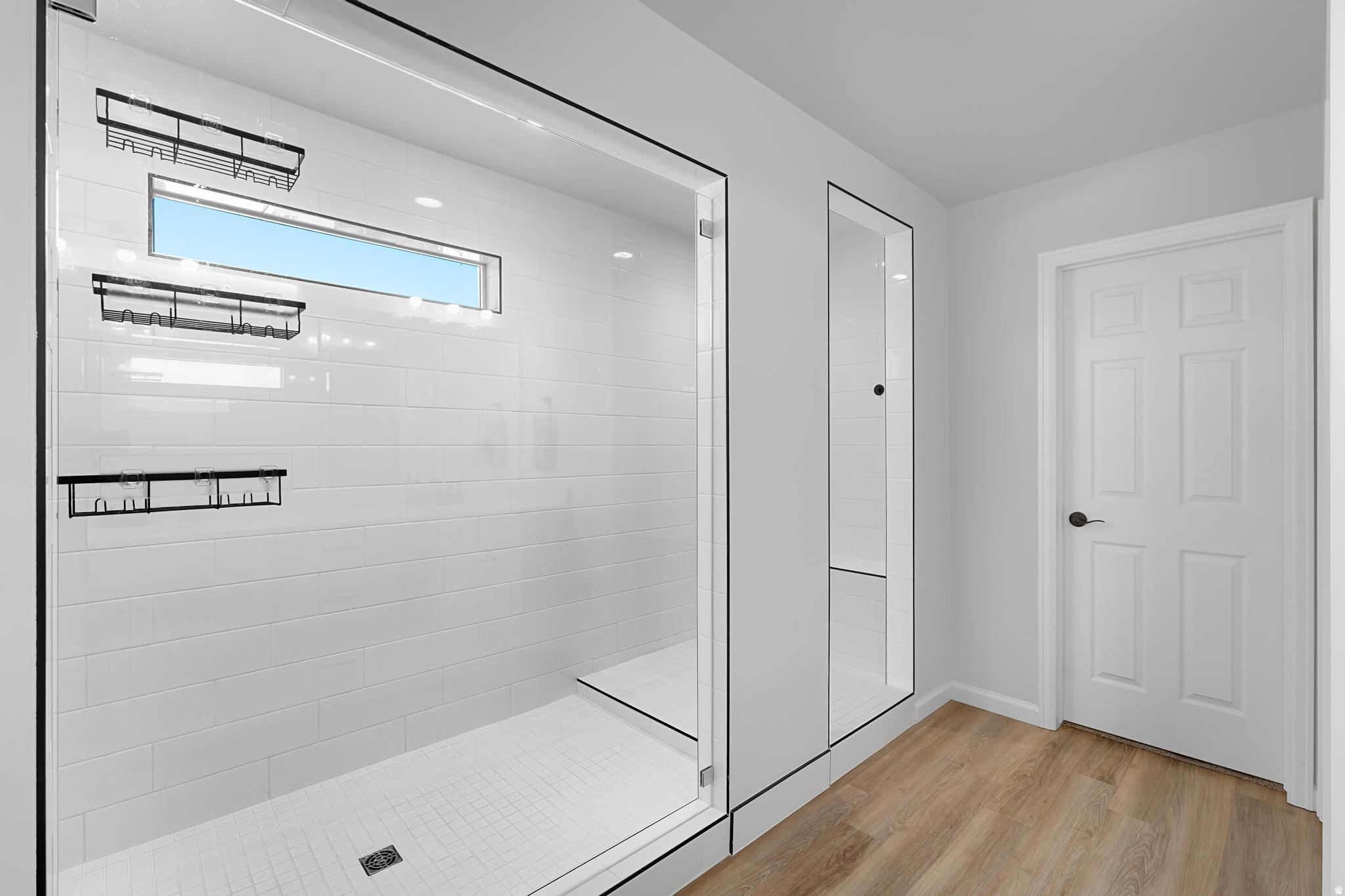 PONY EXPRESS ESTATES - Residential