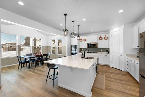 Tiny photo for 1077 E POSTMARK PL #319, Eagle Mountain, UT 84005 (MLS # 2152286)