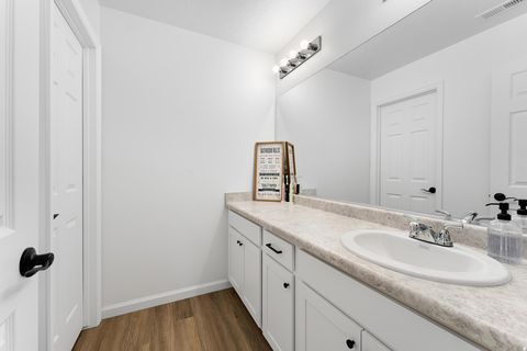 Tiny photo for 1077 E POSTMARK PL #319, Eagle Mountain, UT 84005 (MLS # 2152286)