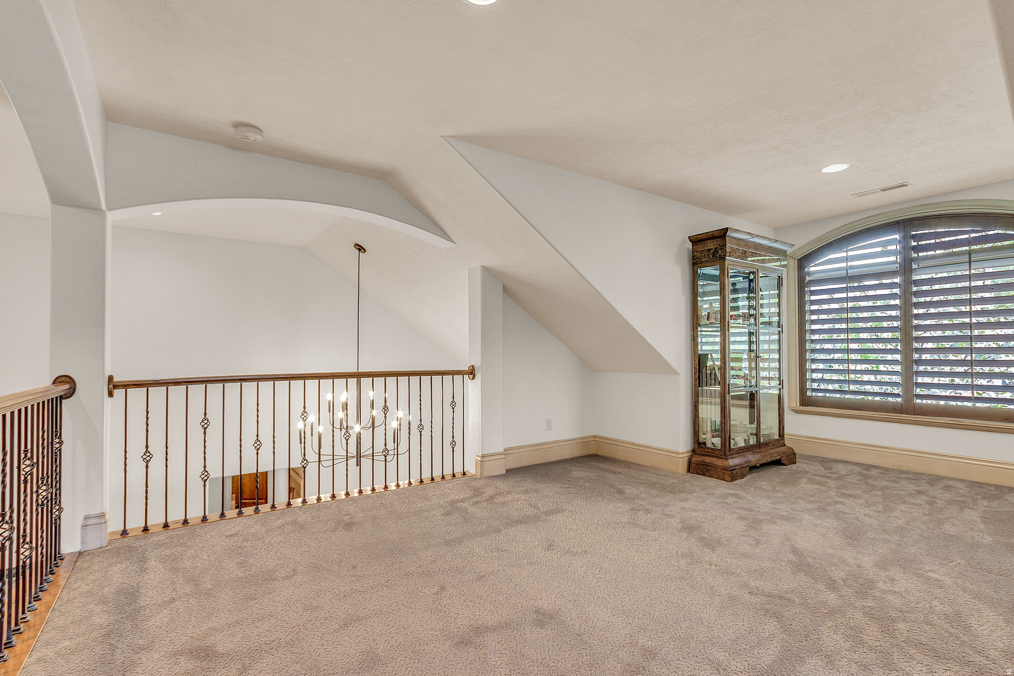 BURNETT - Residential