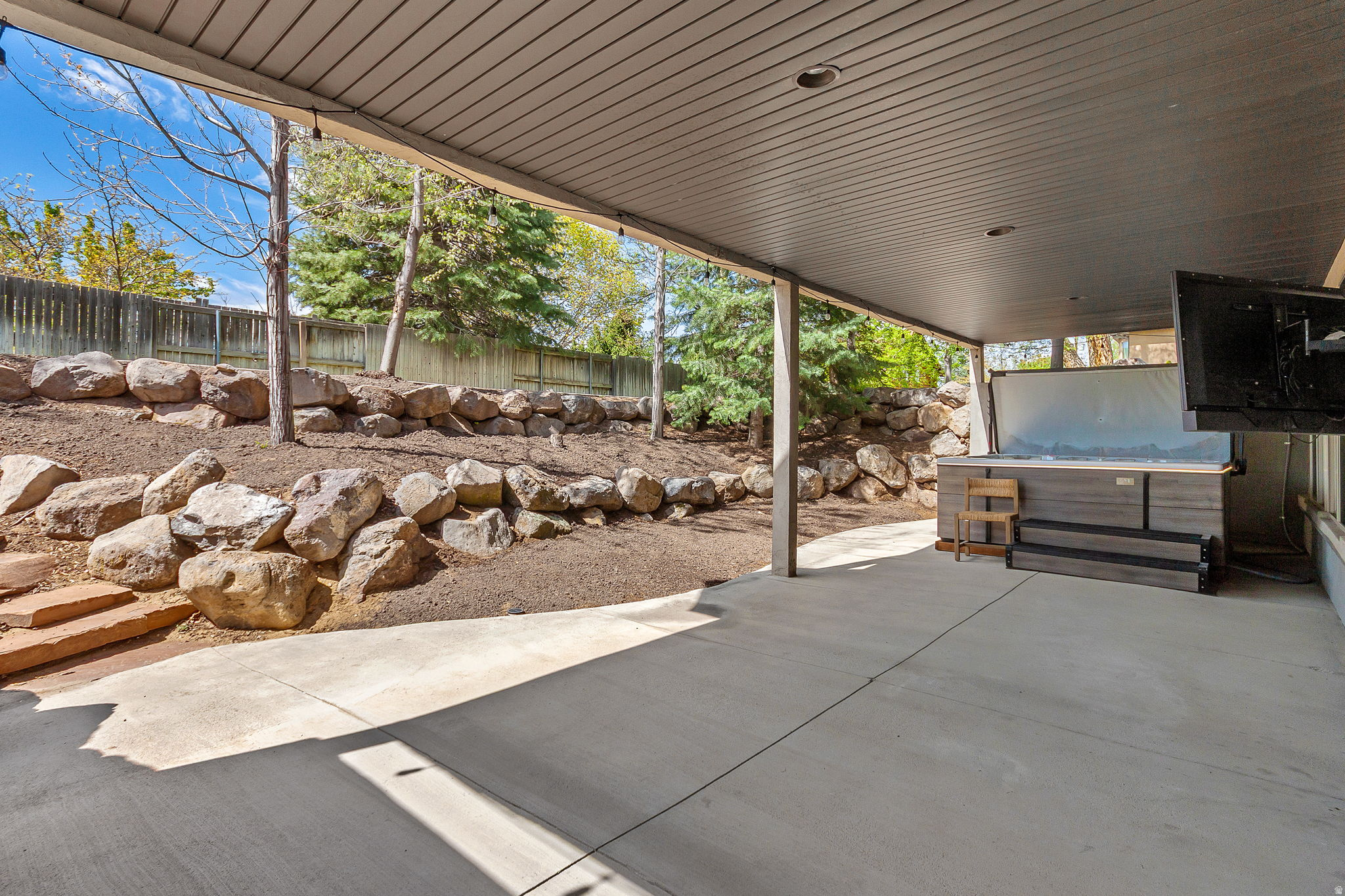 BURNETT - Residential