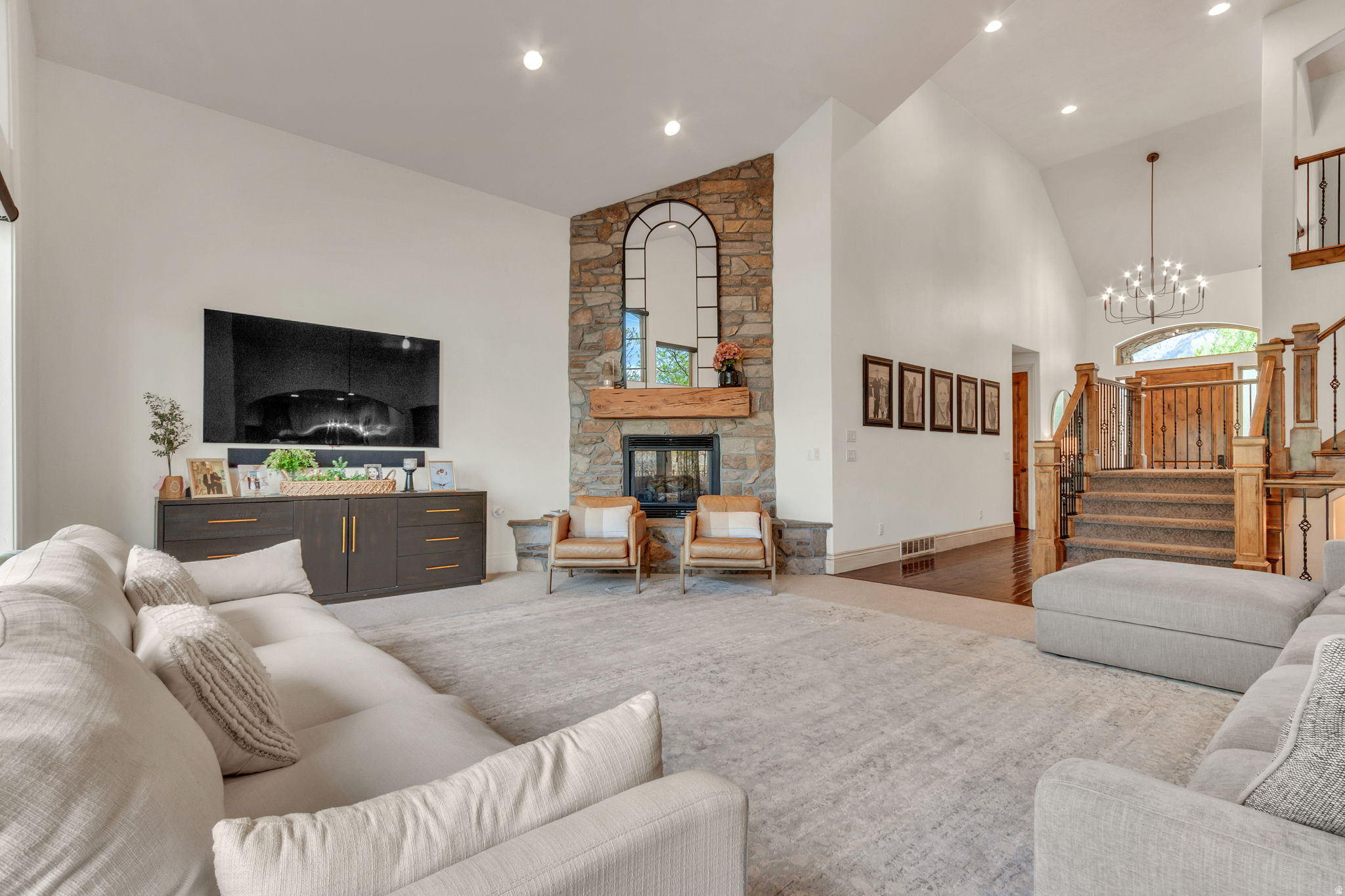 BURNETT - Residential