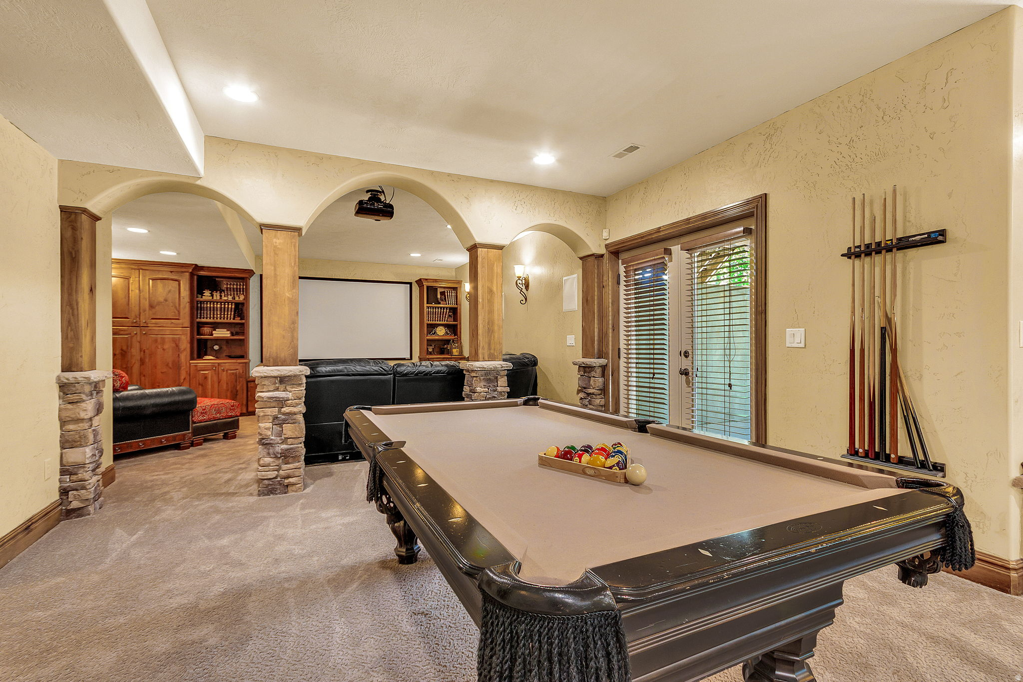 BURNETT - Residential