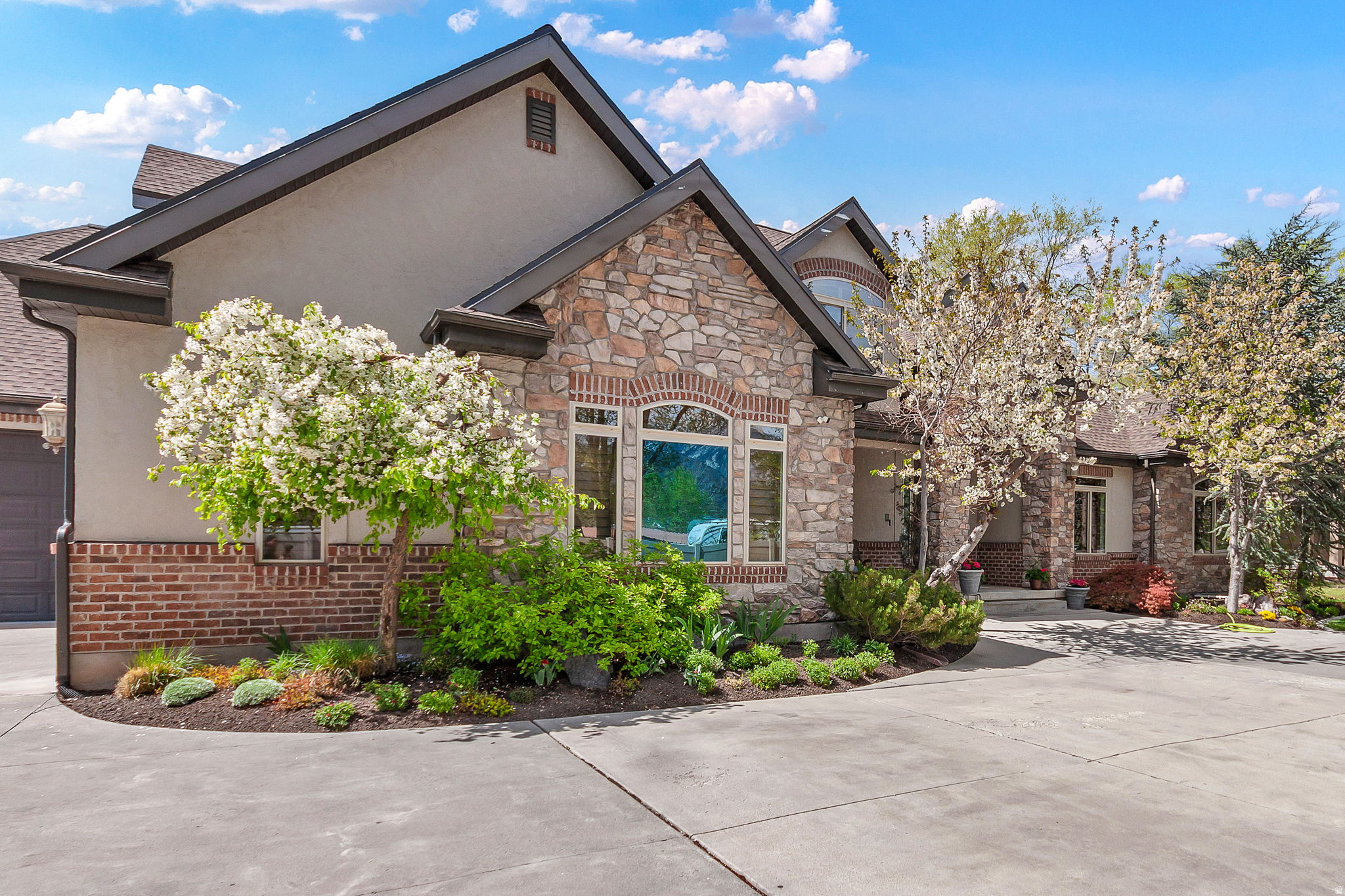 BURNETT - Residential