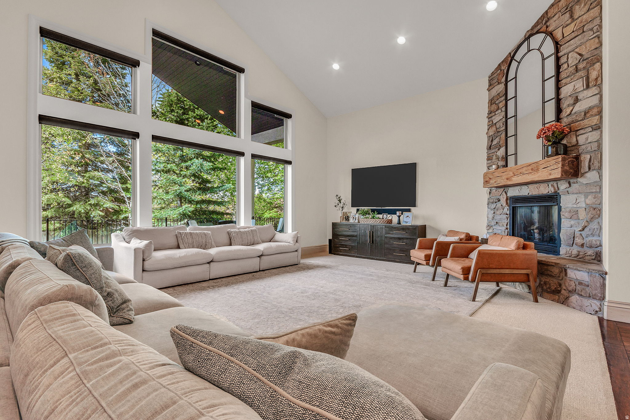 BURNETT - Residential