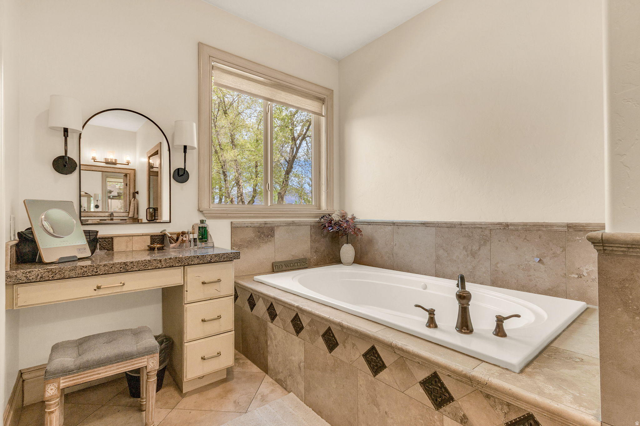 BURNETT - Residential