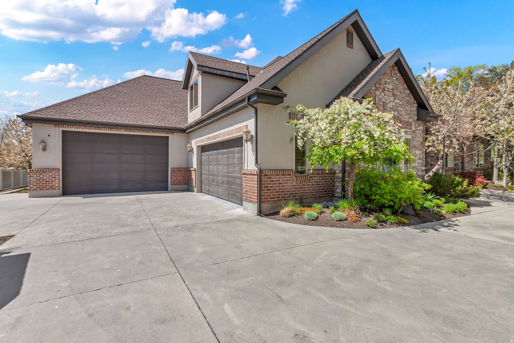 BURNETT - Residential