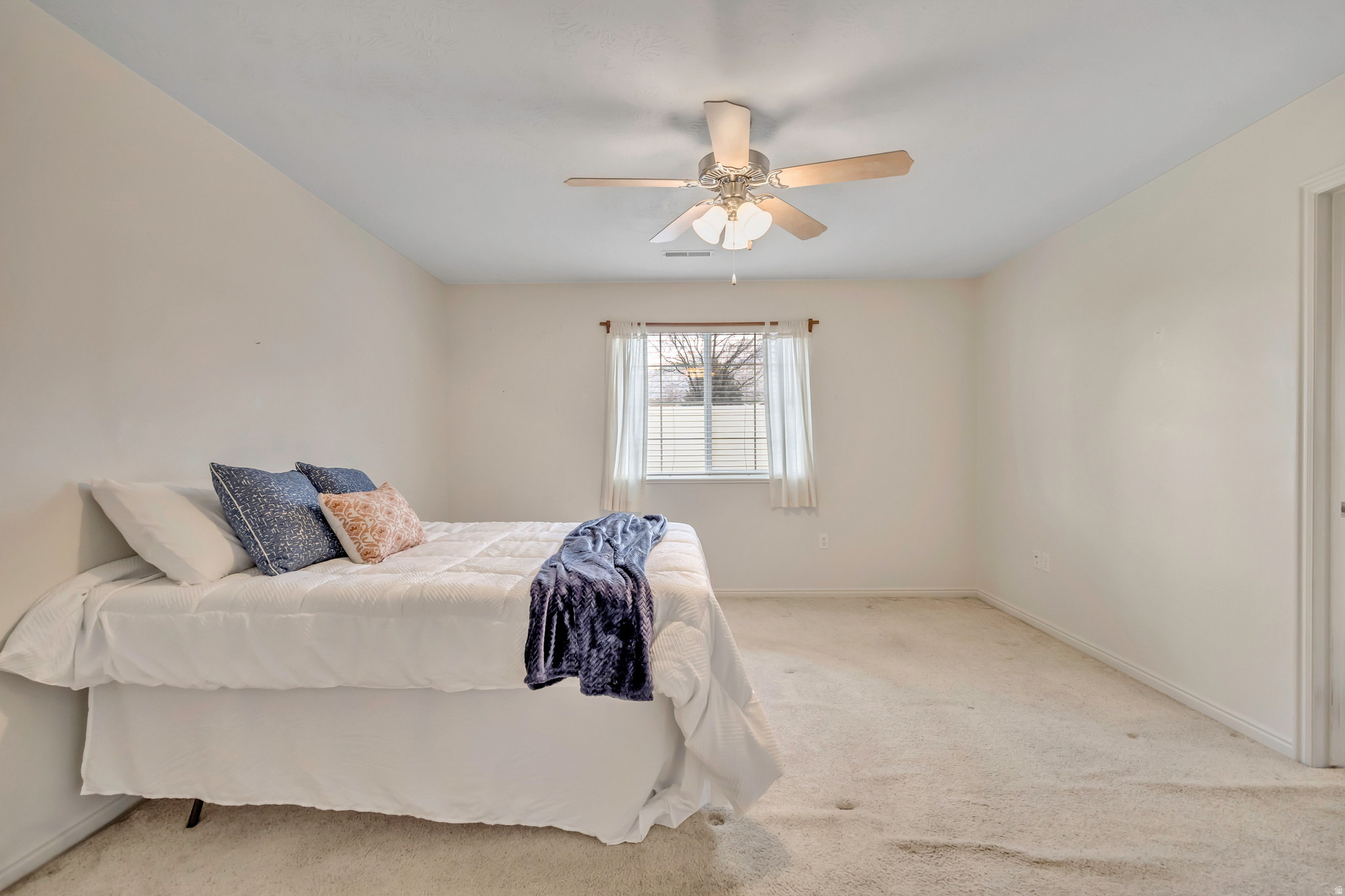 COTTAGES AT COLONIAL SPRINGS - Residential